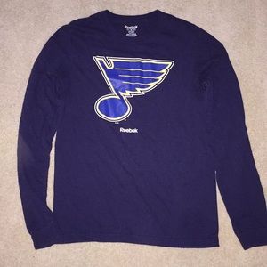 Long sleeve Blue’s tee